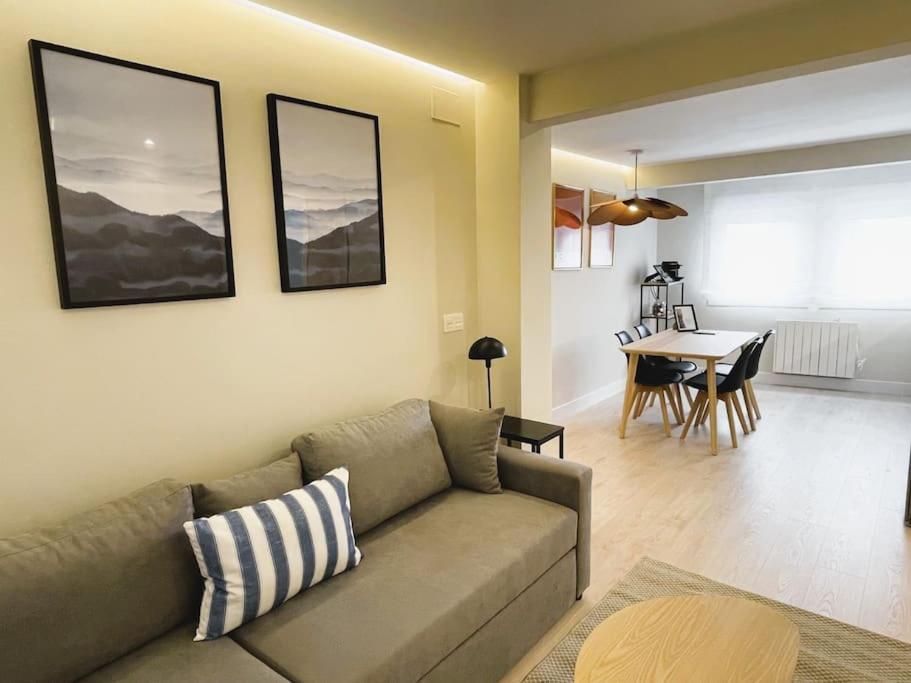 Calida Estancia Descubre La Ciudad Bilbao Exteriör bild
