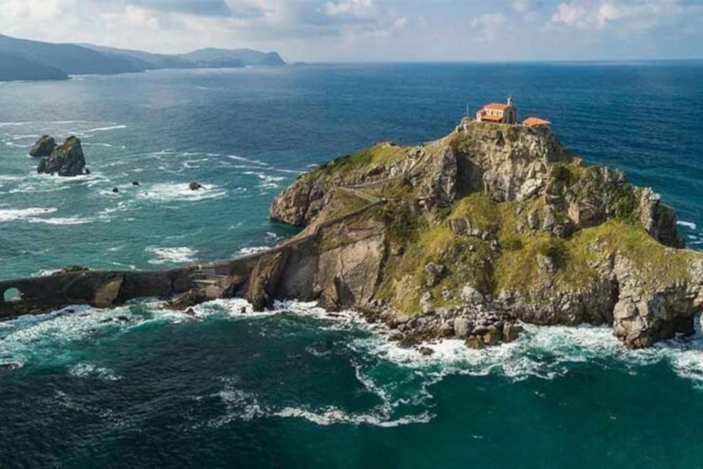 Calida Estancia Descubre La Ciudad Bilbao Exteriör bild