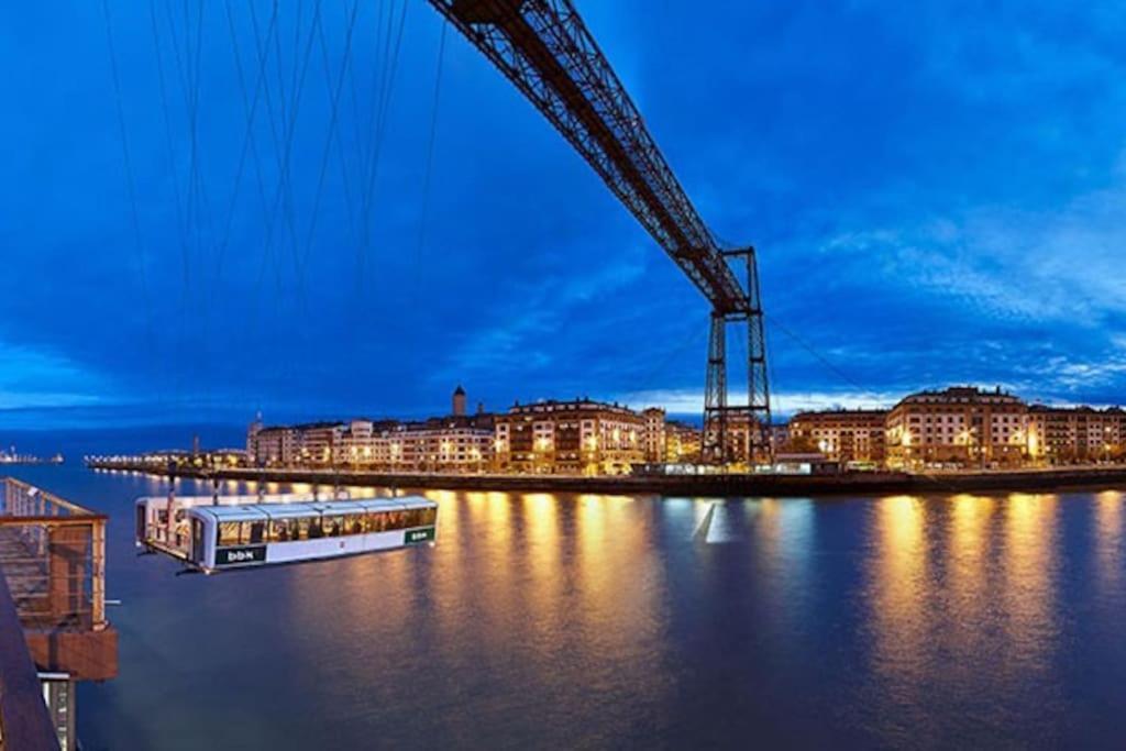 Calida Estancia Descubre La Ciudad Bilbao Exteriör bild